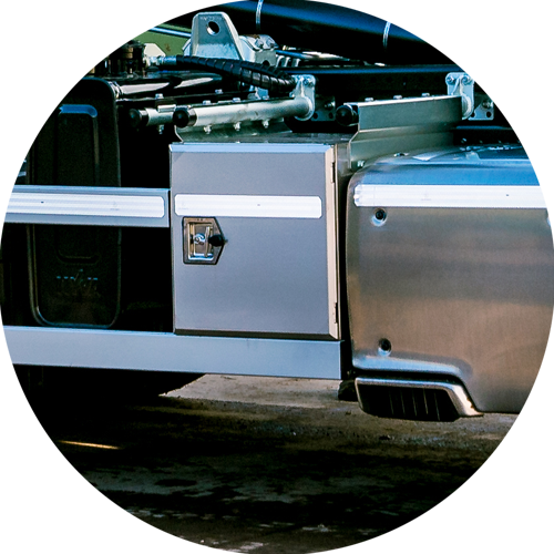 Opbergkoffer aan chassis