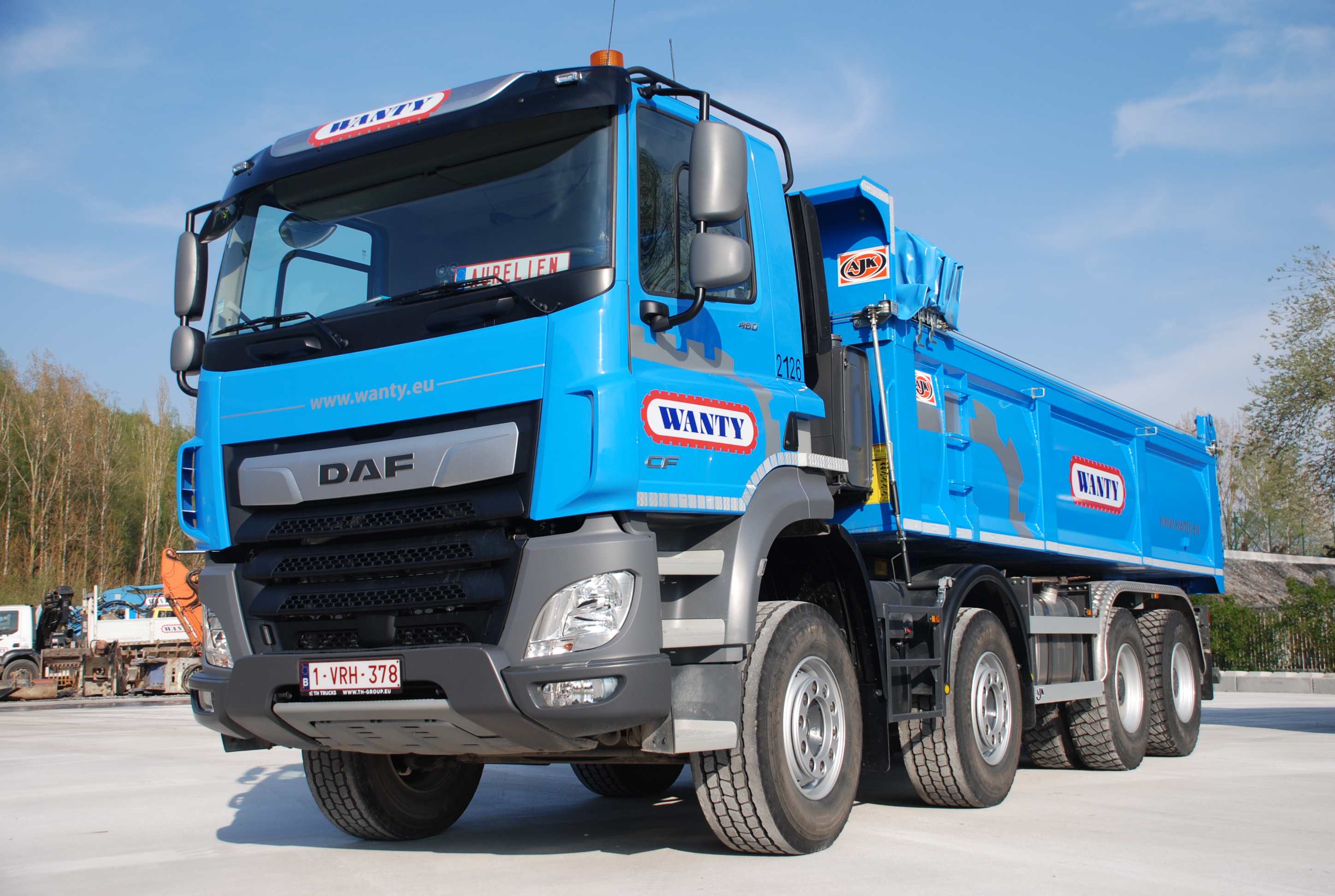 DAF-CF-480-FAD-8x4-01