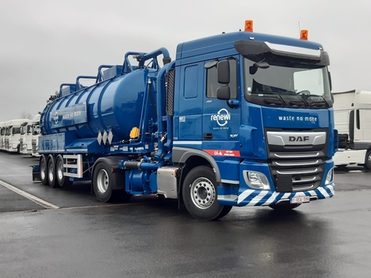 DAF-XF-Renewi-met-vacuumopbouw
